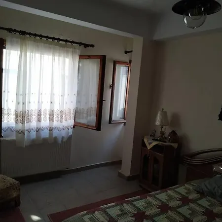 House In Center Of Chios And Next To The Port Apartment Exterior photo