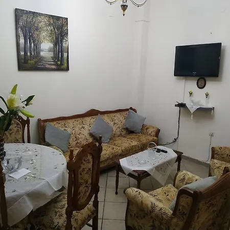 House In Center Of Chios And Next To The Port Apartment Exterior photo