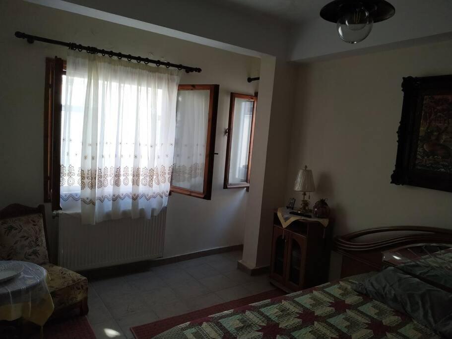 House In Center Of Chios And Next To The Port *