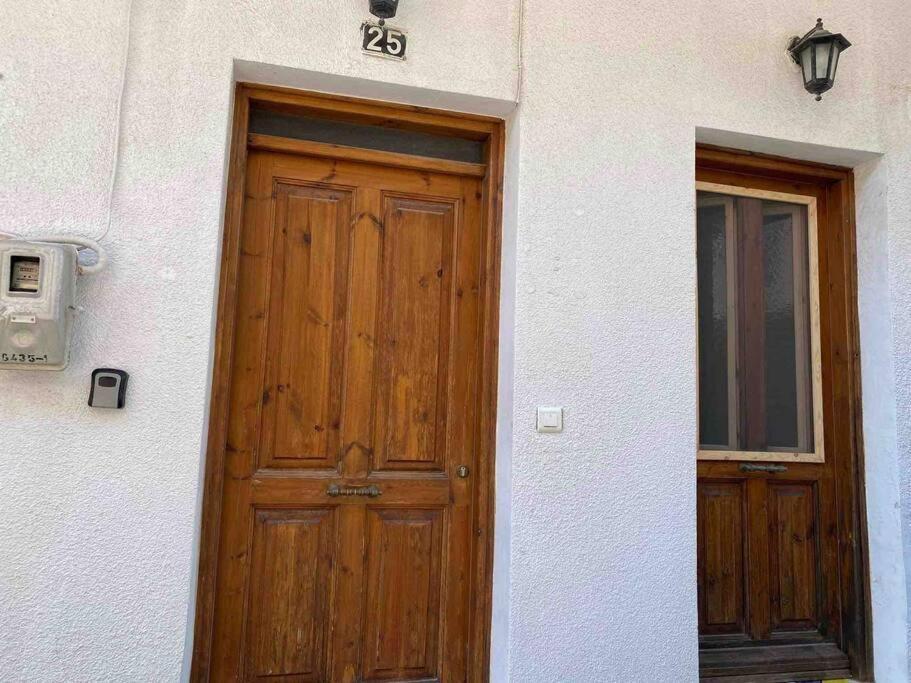 House In Center Of Chios And Next To The Port Apartment *